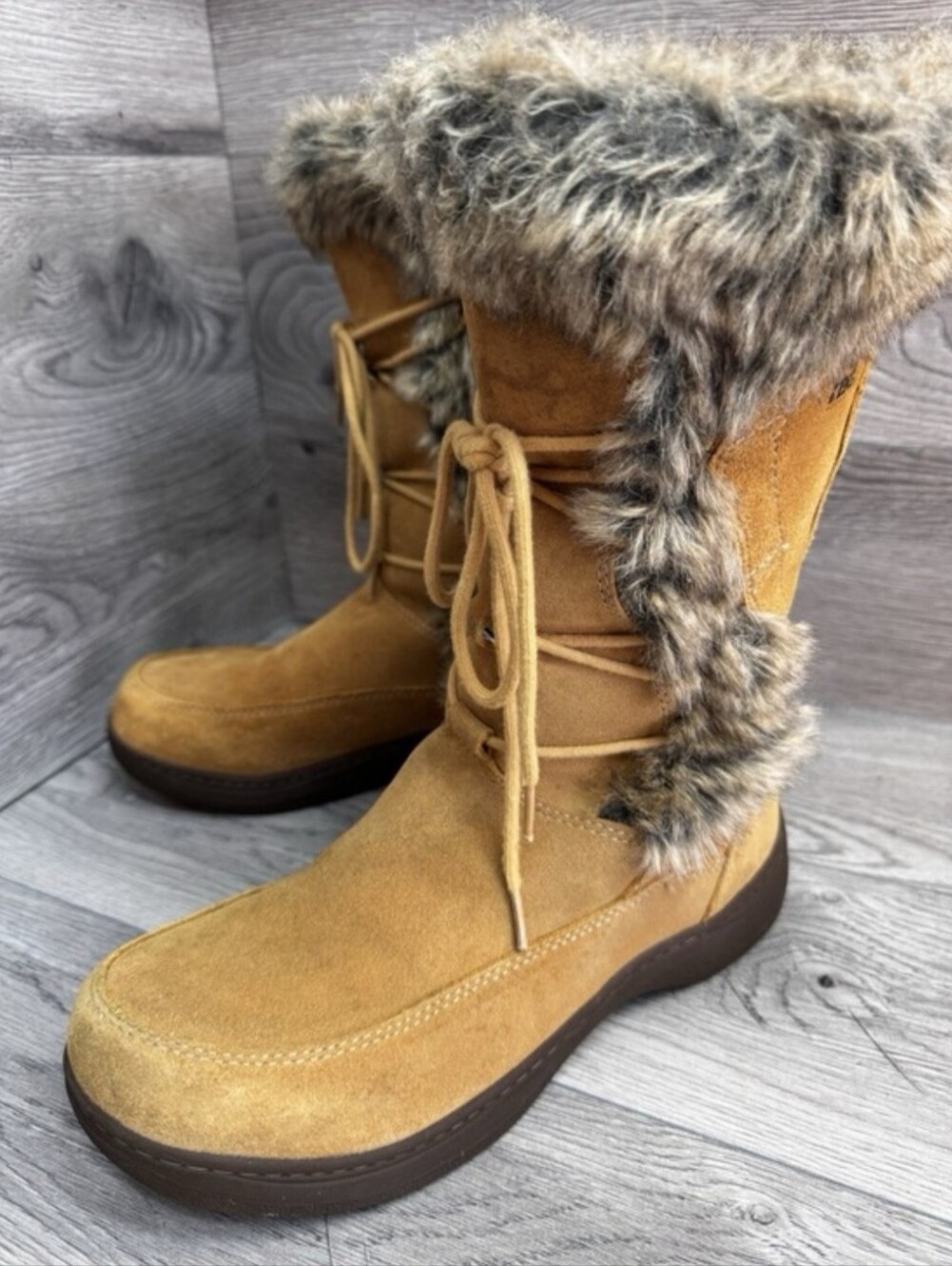 L.L. Bean Tan Suede Faux-Fur Trim Winter Boots Size 8.5 Medium Width